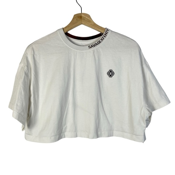 Savage X Fenty White Essential Heavy Jersey Back Page Cropped T-Shirt M - Picture 4 of 7